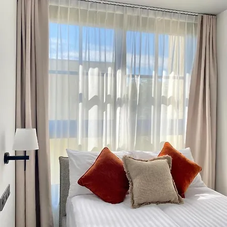 Apart-hotel H11
