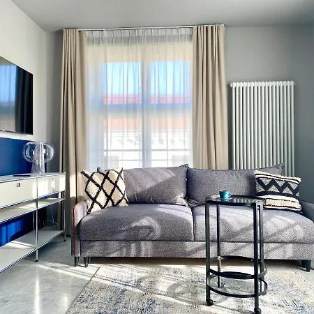 H11 Apartahotel Cracovia