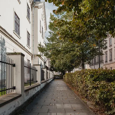 H11 公寓式酒店 4*