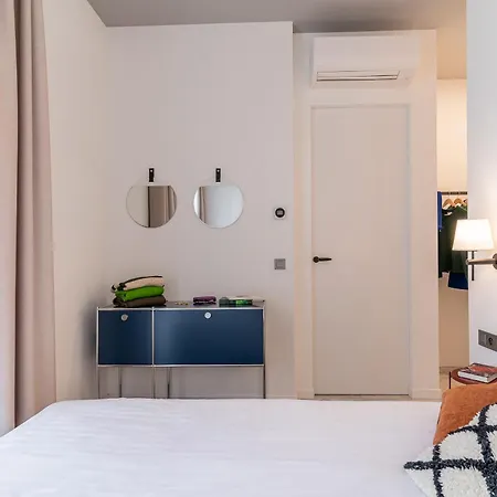 H11 Aparthotel