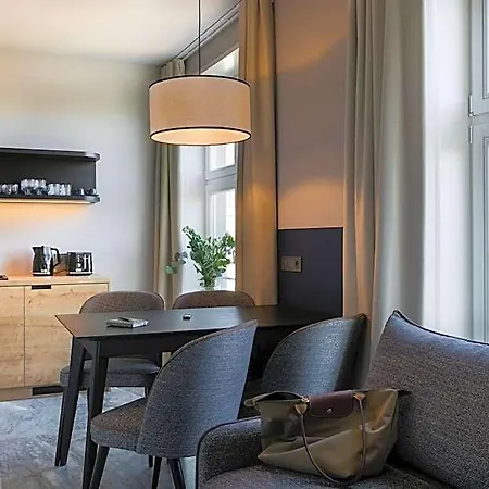 H11 Hotel apartamentowy