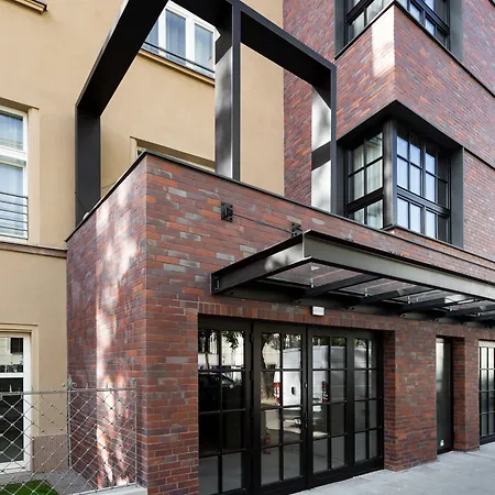 H11 Aparthotel Krakow