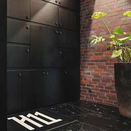 H11 Aparthotel