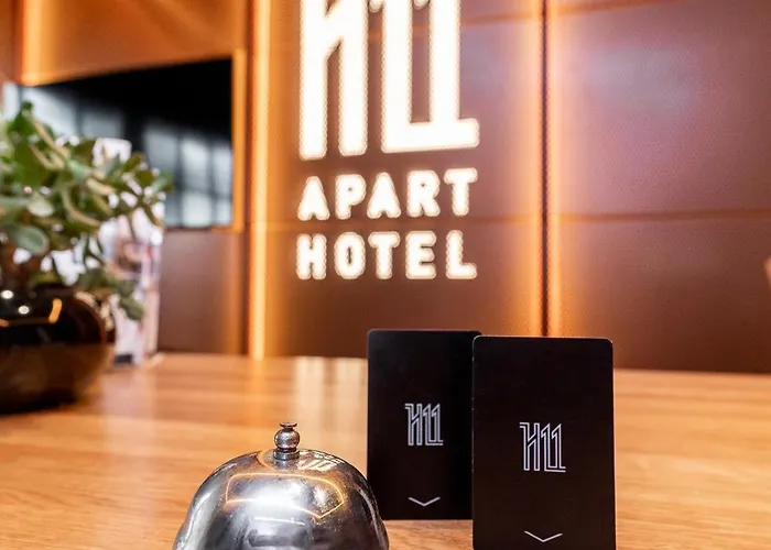 H11 Aparthotel 4*