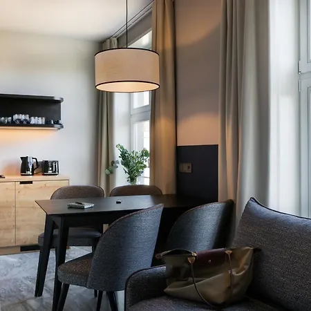 H11 Aparthotel Krakau