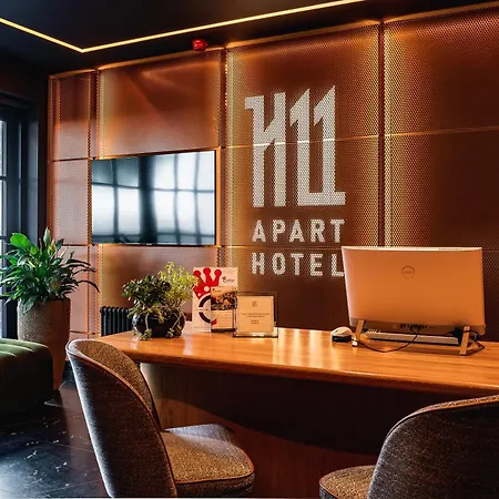 H11 Aparthotel 4*